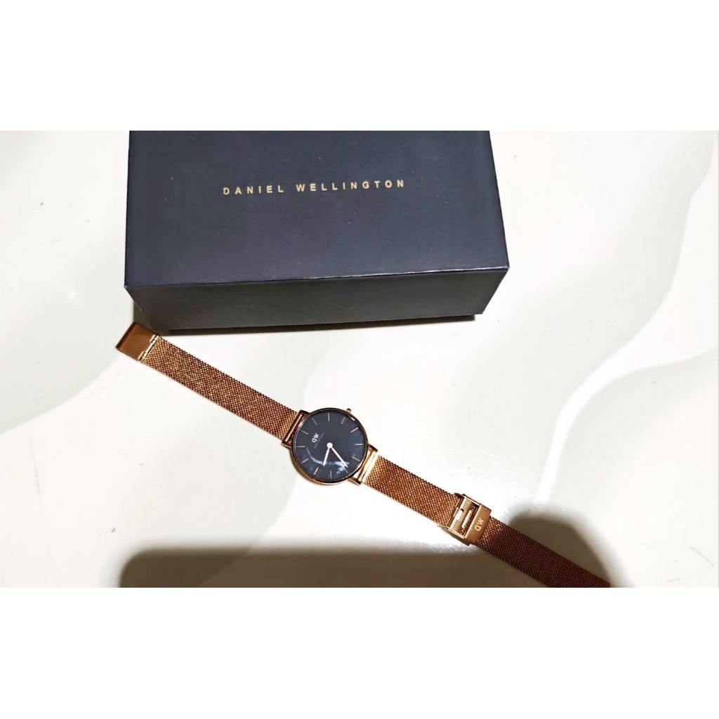 Jam DW wanita