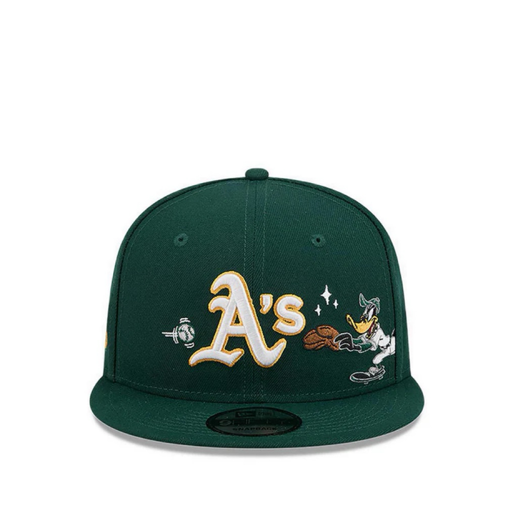 TOPI NEWERA M 9FIFTY LOONEYTUNES OAKLAND ATHLETICS MEN'S CAPS - DARK GREEN