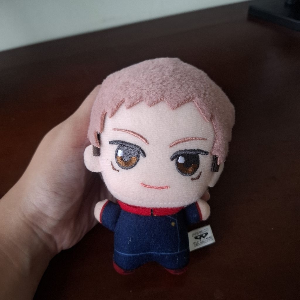 [PRELOVED] Plushie keychain ganci Banpresto Chibigurumi Itadori Yuji Anime Jujutsu Kaisen
