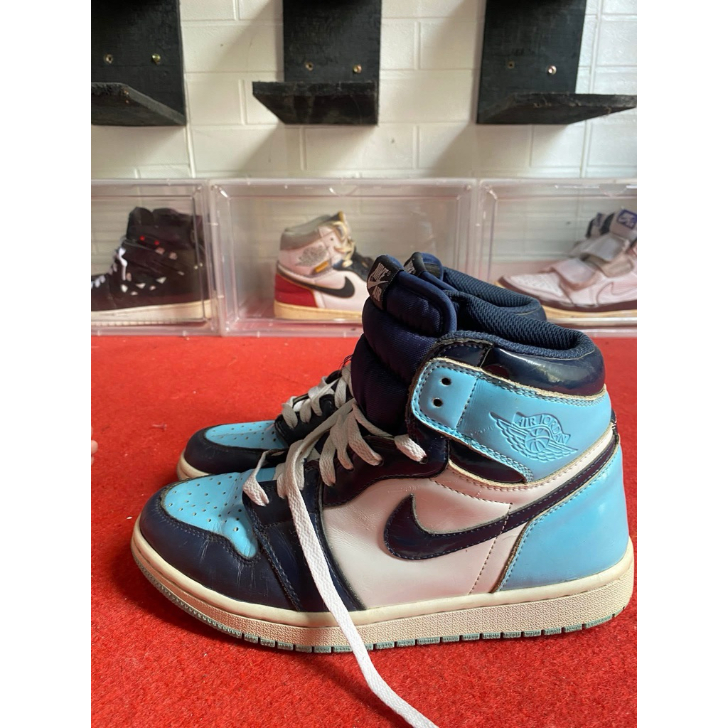 Aj 1 obsidian blue glossy