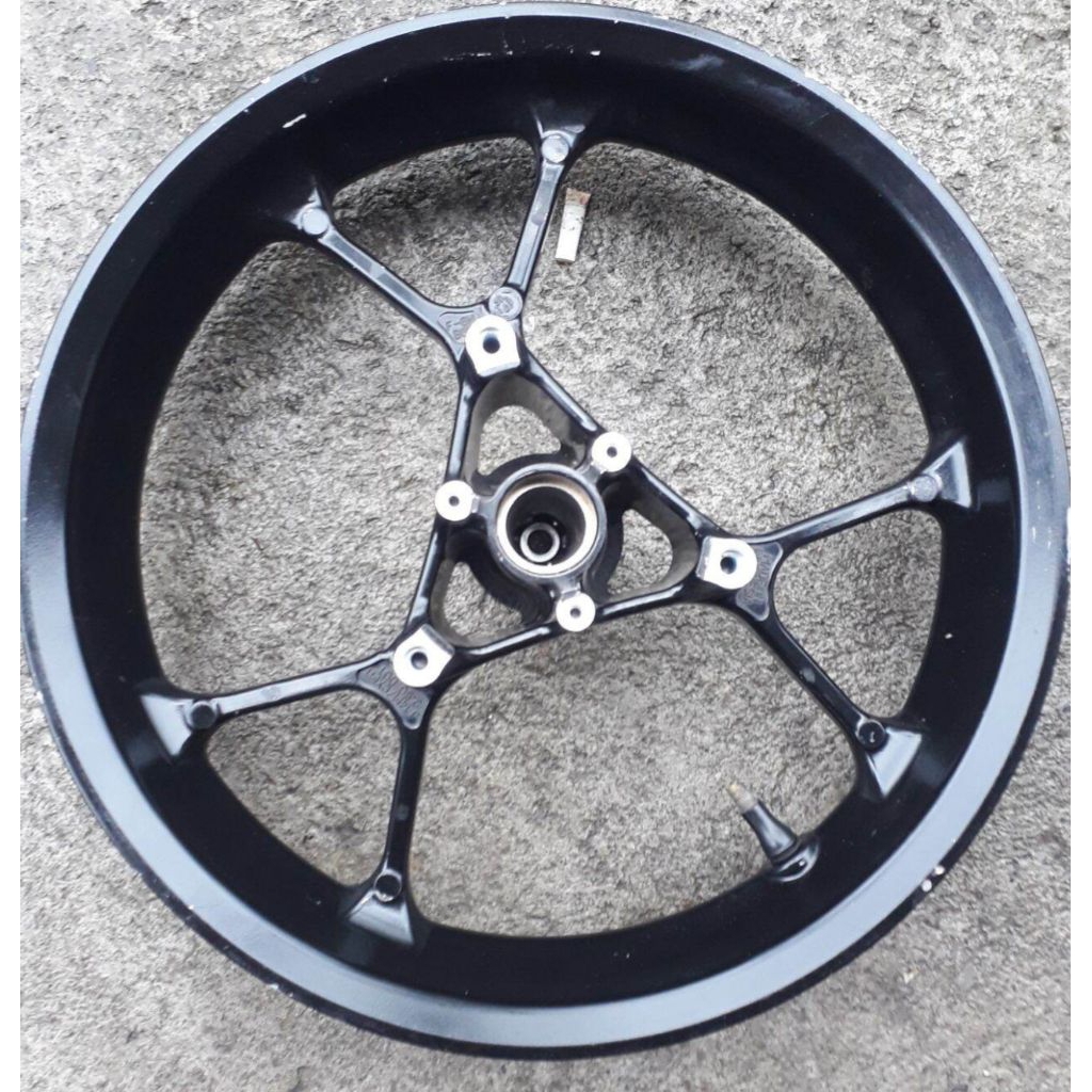 Velg depan yamaha aerox 155 original