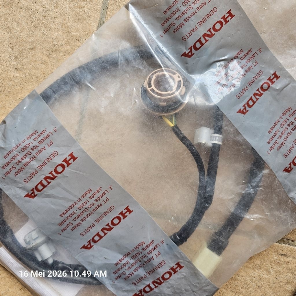 Cop/socket lampu belakang honda Beat Fi. 33712-K25-901
