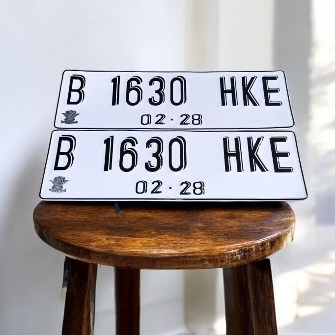 PLAT MOBIL TEBAL SCOTLITE VARIASI