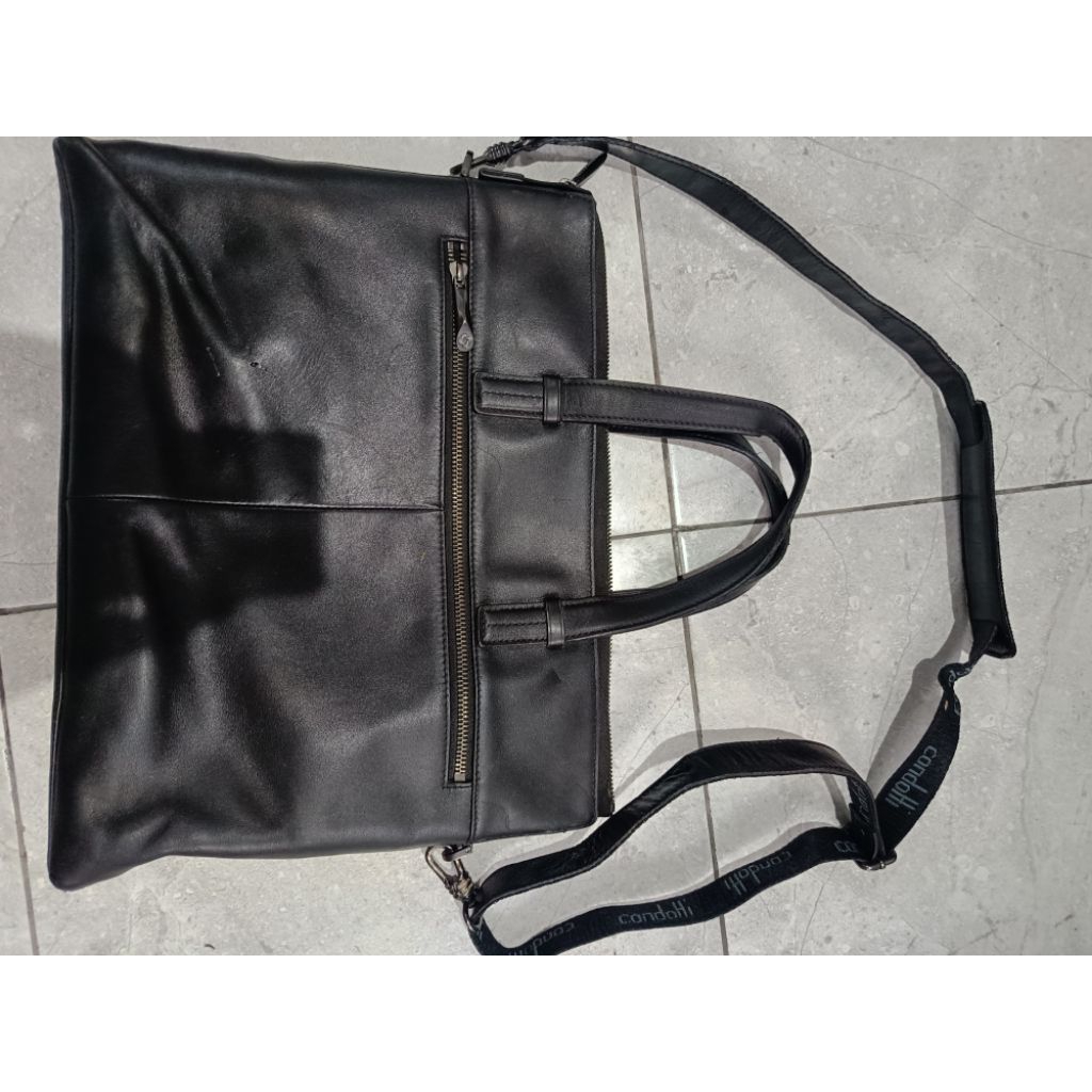 Briefcase Tas Laptop Merek Samsonite good condition