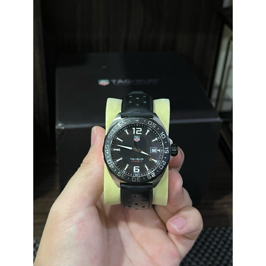 Tag Heuer Formula 1 Date