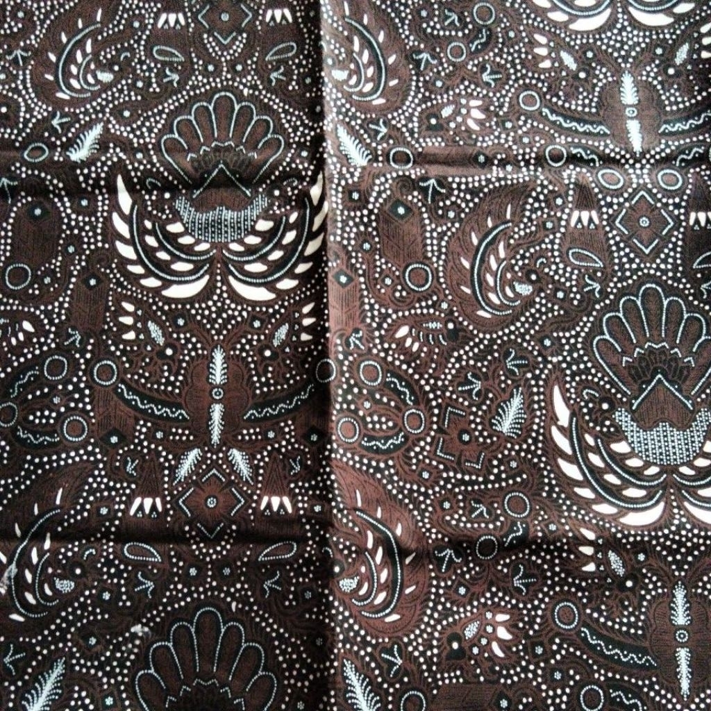 Jarik Motif Widara Gurdo