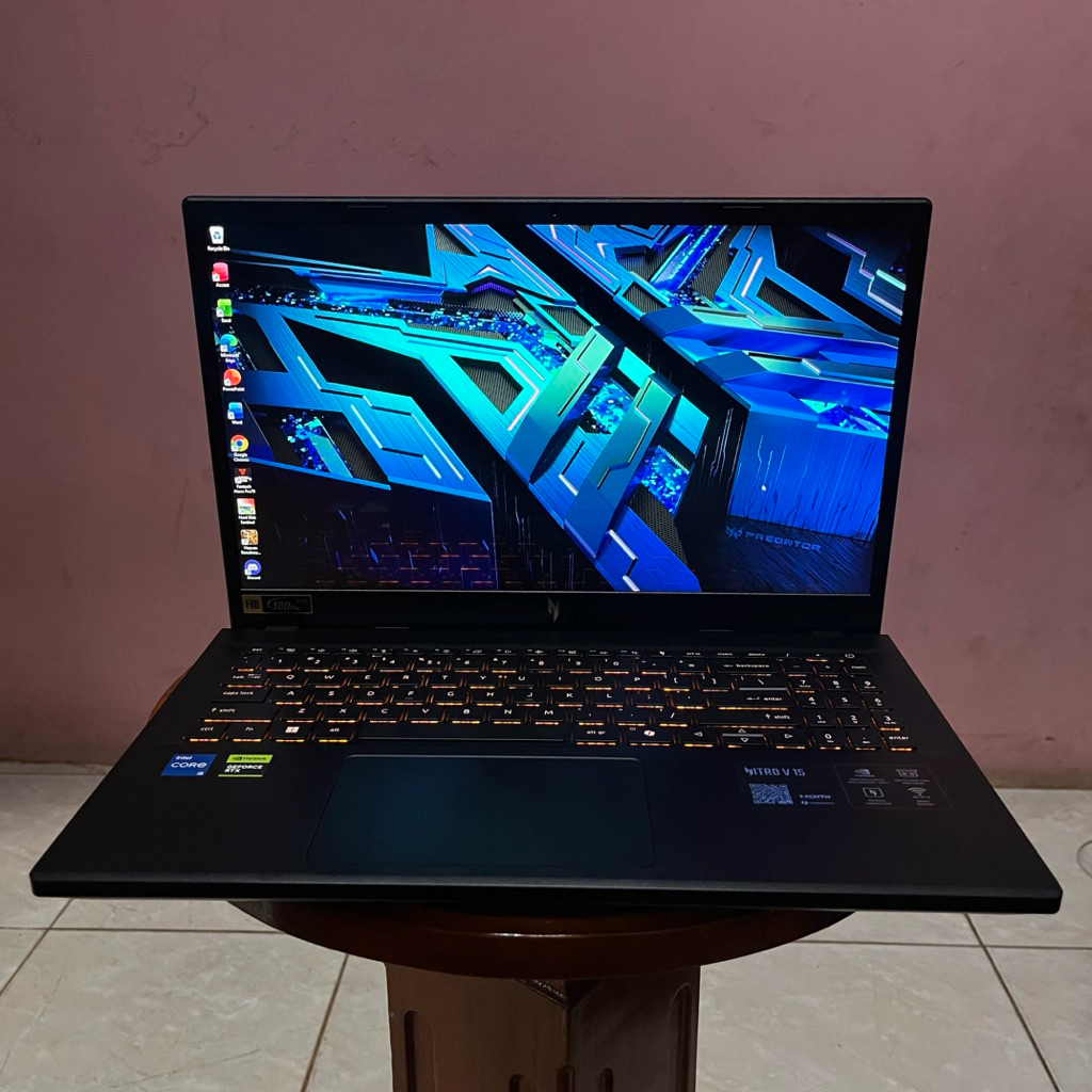 LAPTOP GAMING ACER NITRO V15 RTX 5050 8GB INTEL CORE i5-13420H GARANSI ON PANJANG 2027