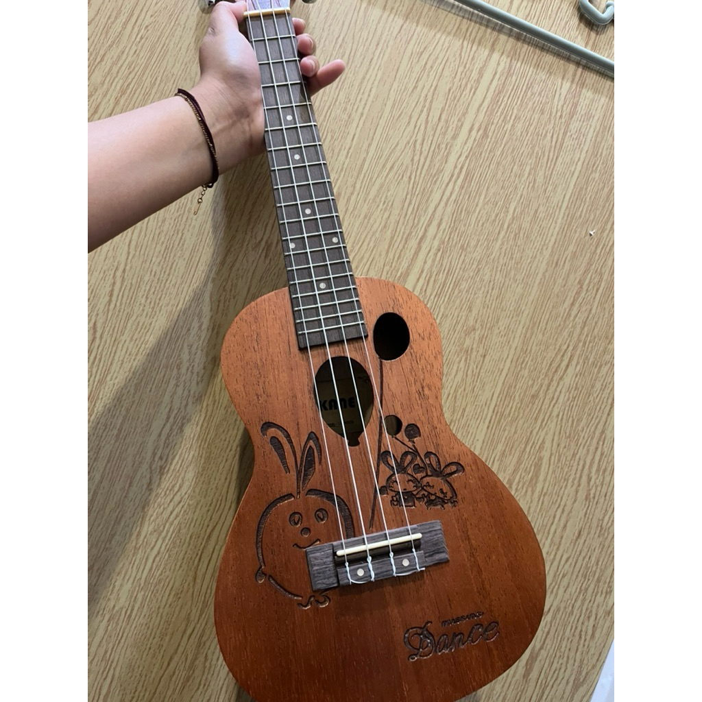 ukulele concert preloved