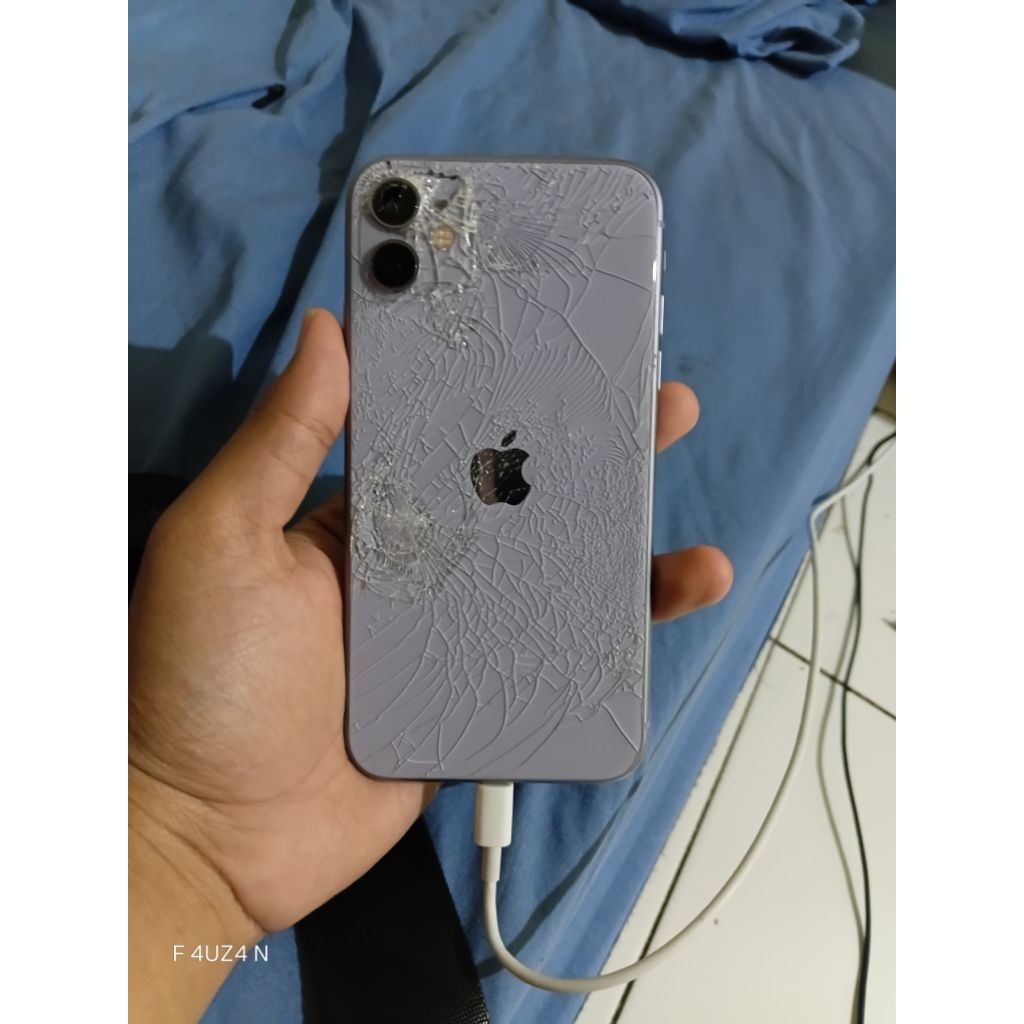 Bahan untuk bypass/diambil sperpart iphone 11*