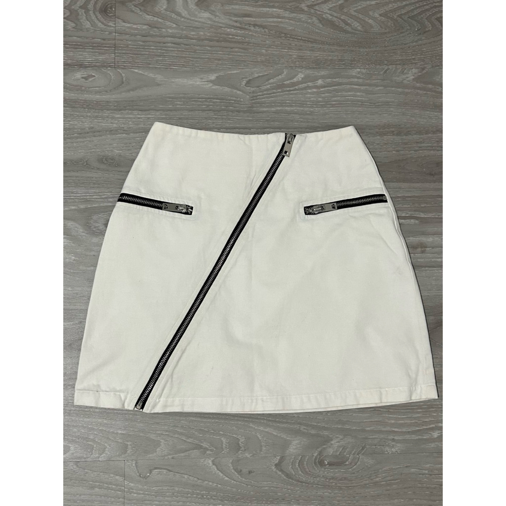 preloved skirt pomelo