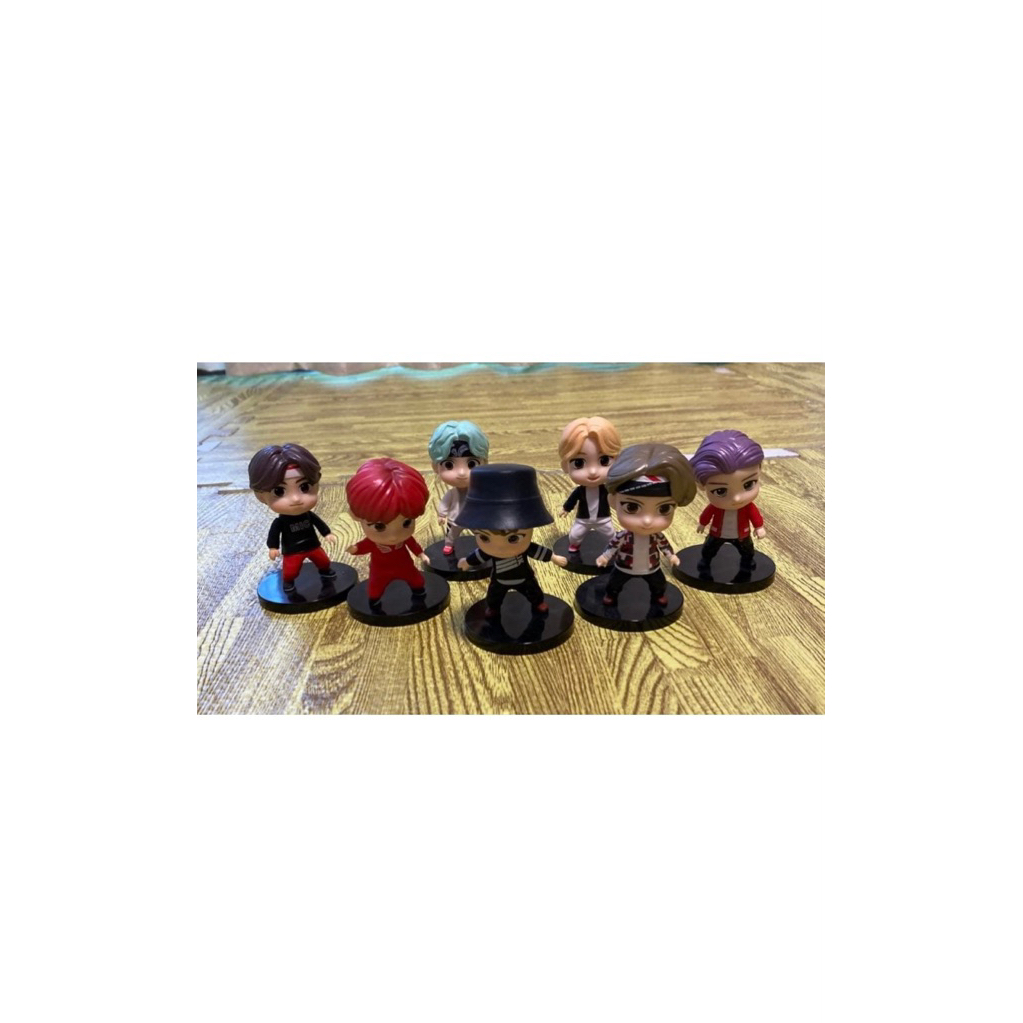 Bts tinytan figure set