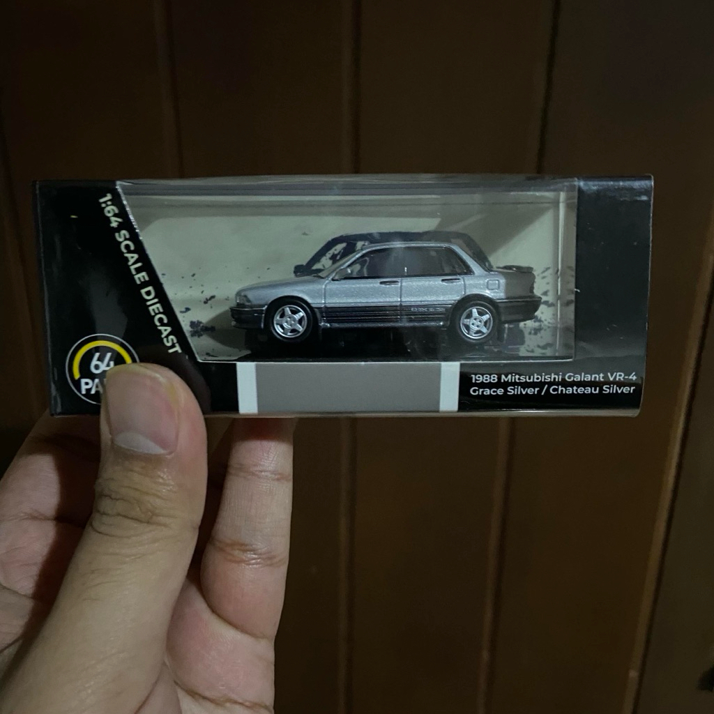 Para64 1988 Mitsubishi Galant VR-4 Grace Silver