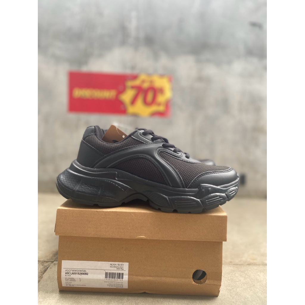 Astec Lakh Running Mono Black