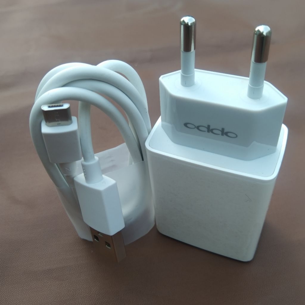 Charger Oppo Original 100% Bawaan Hp Mikro Usb A5s, A12, A15, A17, A3s, A37, A1k, A31, A83, A37