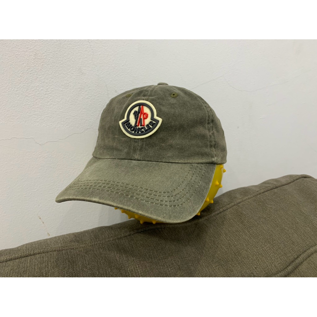 Topi moncler