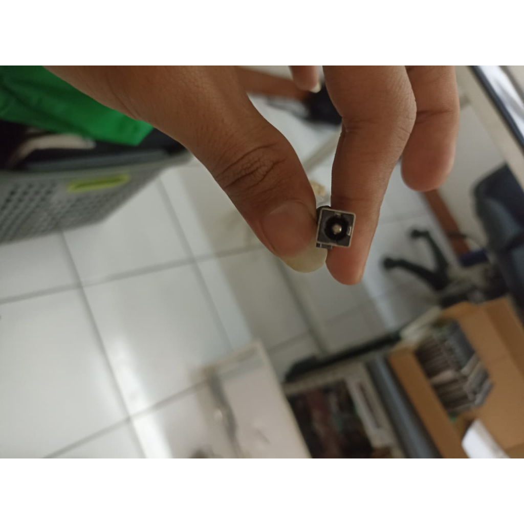 DC Jack Toshiba Satelite C840 Port Charger Laptop Copotan