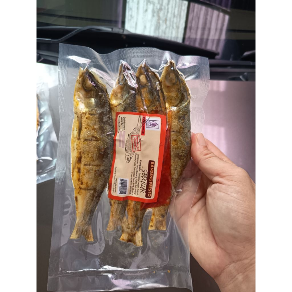 Bandeng Presto isi 4_Vacuum Frozen, Ikan Bandeng Tanpa Duri, Lauk Praktis Siap Goreng