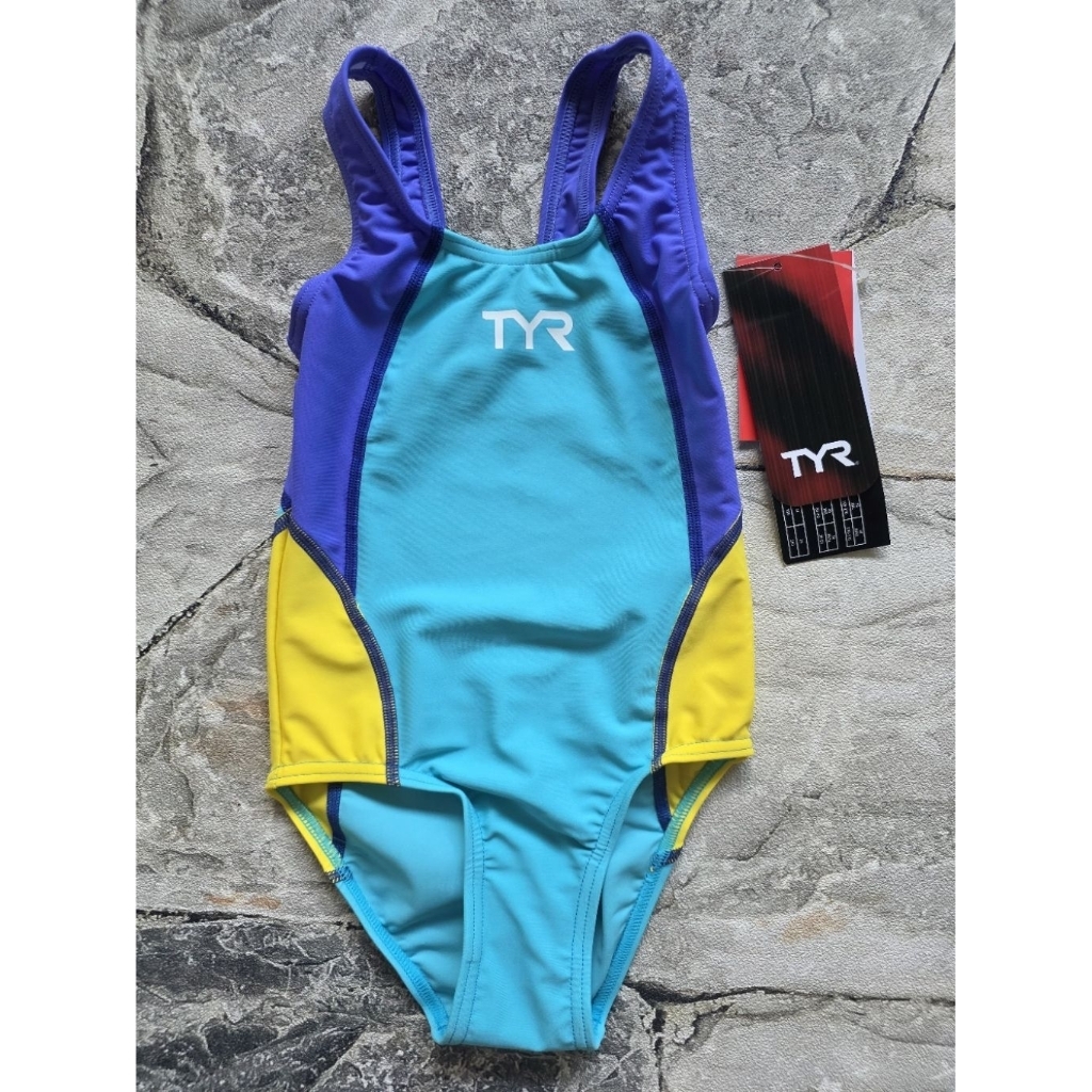 Tyr baju renang anak size 6. Warna pink dan biru/kuning size 4y