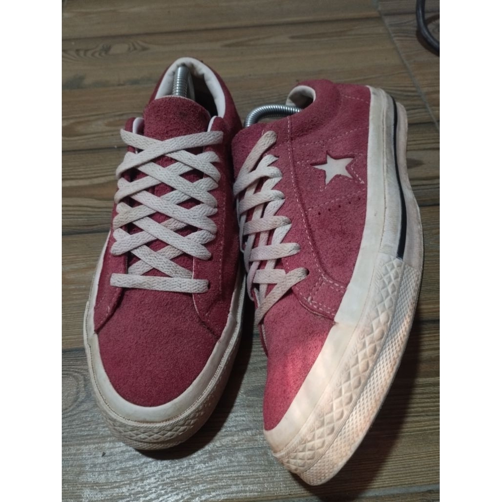 CONVERSE ONE STAR OX SUEDE RED
