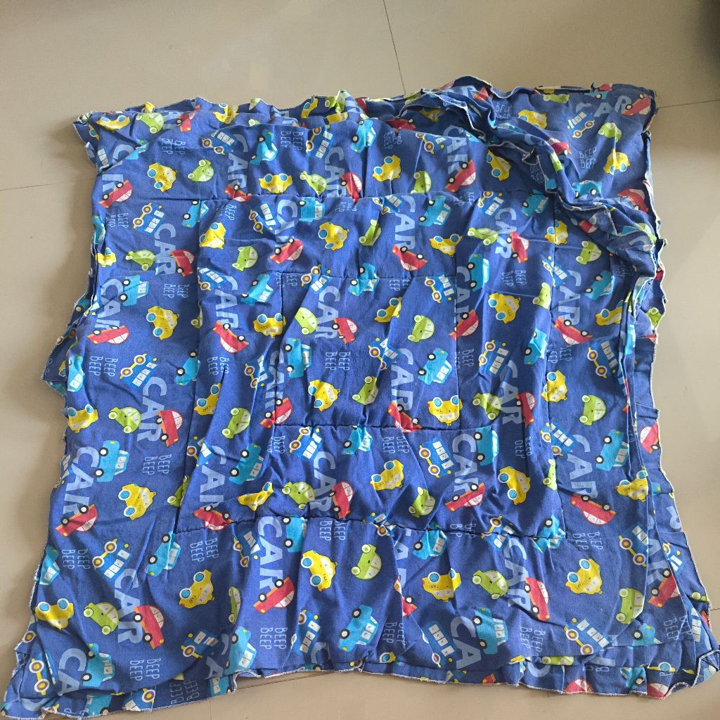 selimut bayi ada topi bagus bahan tebal bekas