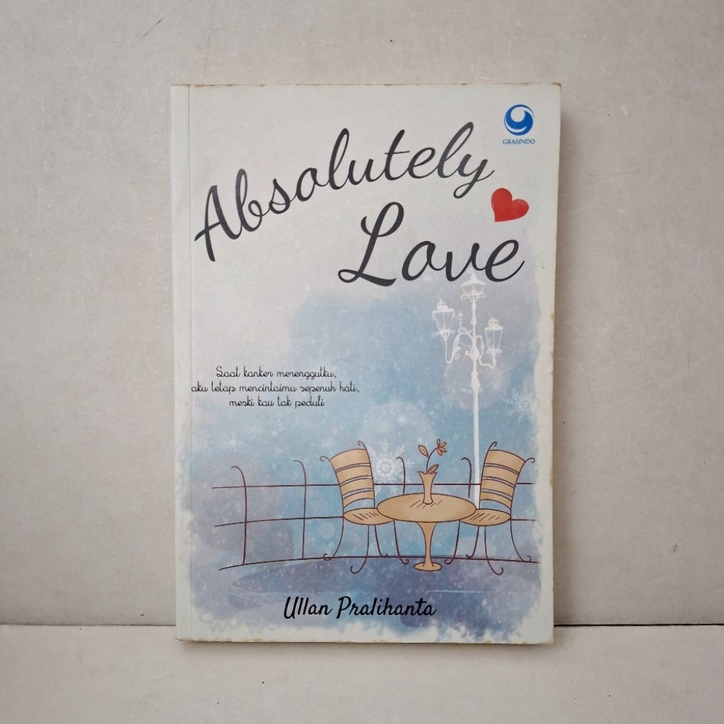 Novel Absolutely Love — Ullan Pralihanta