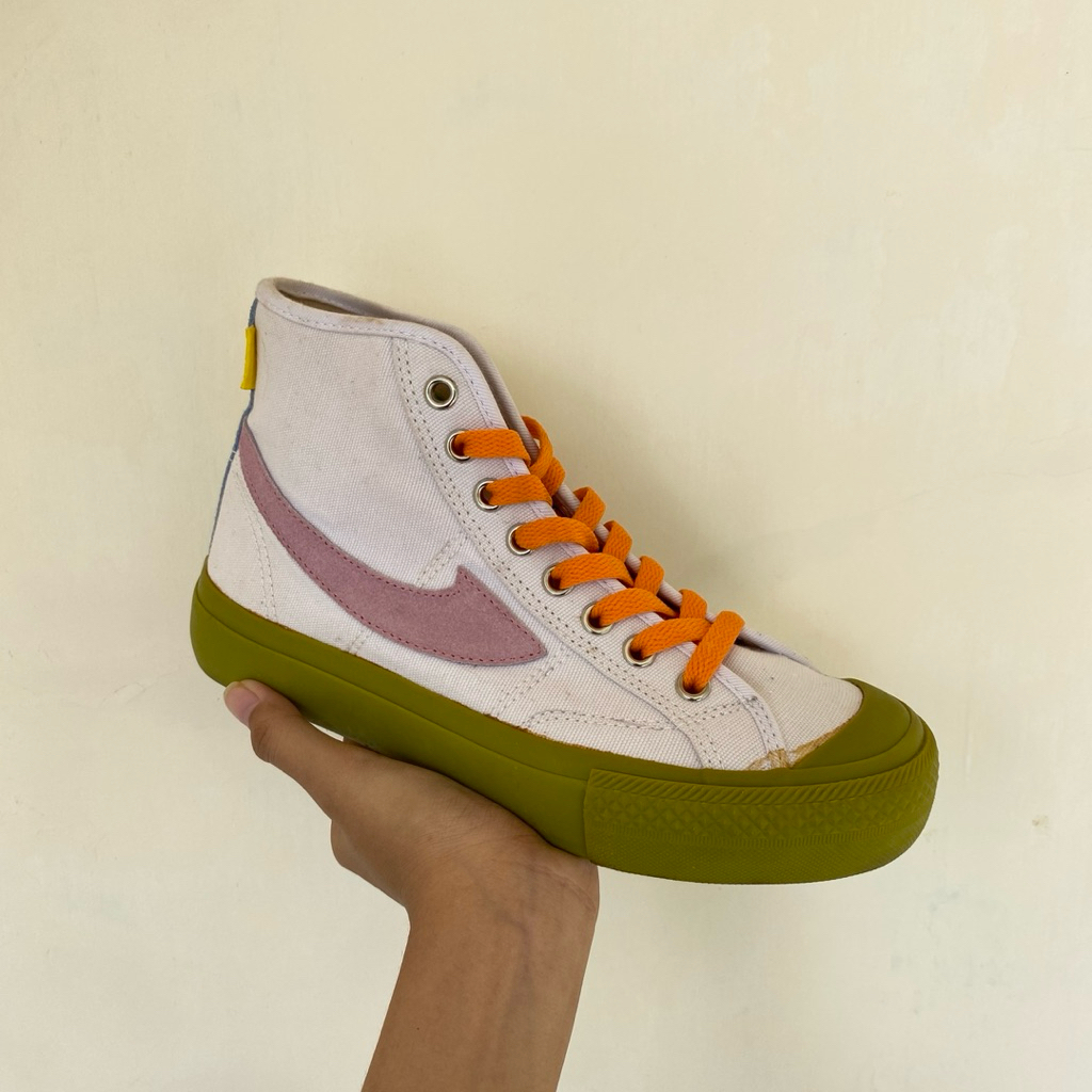Sepatu Compass Matcha White Hi Size 37
