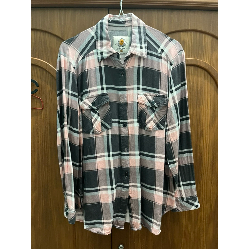PRELOVED KEMEJA KOTAK KOTAK FLANEL SHIRT WANITA MERK LE ROSETZ