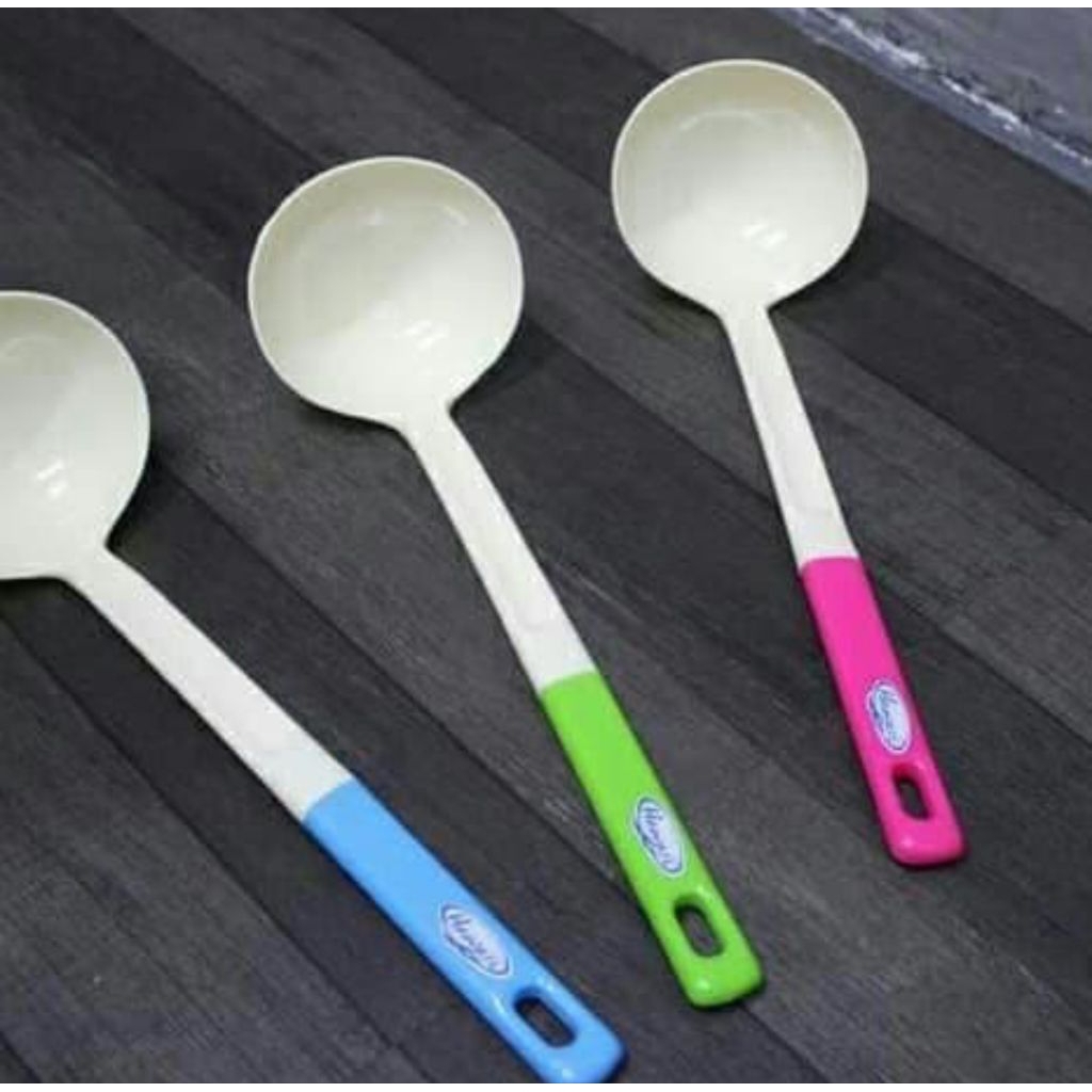 Irus Plastik Hawaii / Sendok Sayur plastik Hawaii/ Irus Hawaii 2 warna plastik