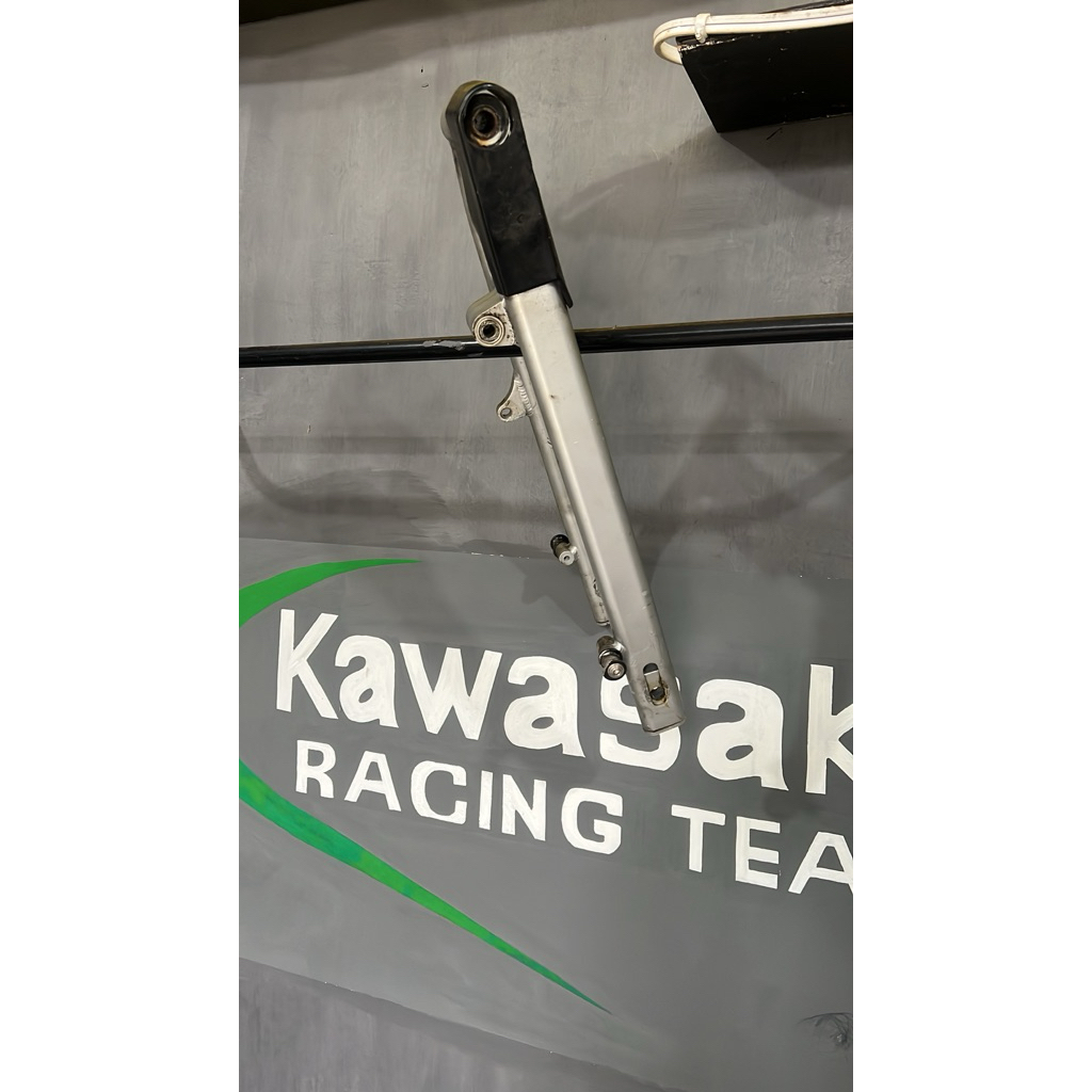 Swing arm almu ninja rr new/rr old lengan ayu ninja rr- swing arm ninja Thailand