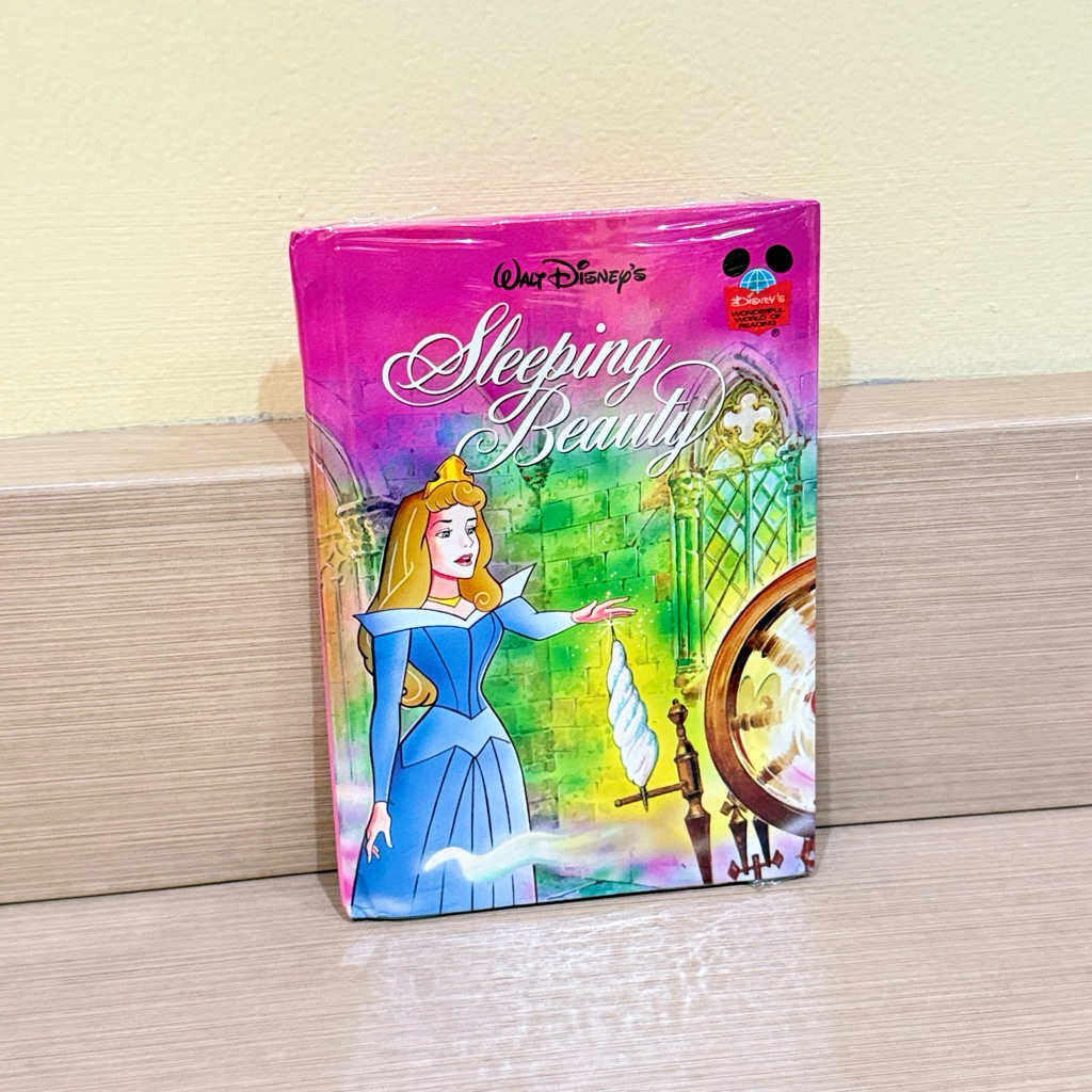 Disney’s Wonderfull World Of Reading : Sleeping Beauty Walt Disney’s / Vintage English Book / Story 