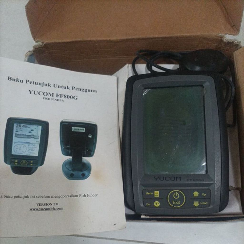 fish finder merk YUCOM FF800G layar BW