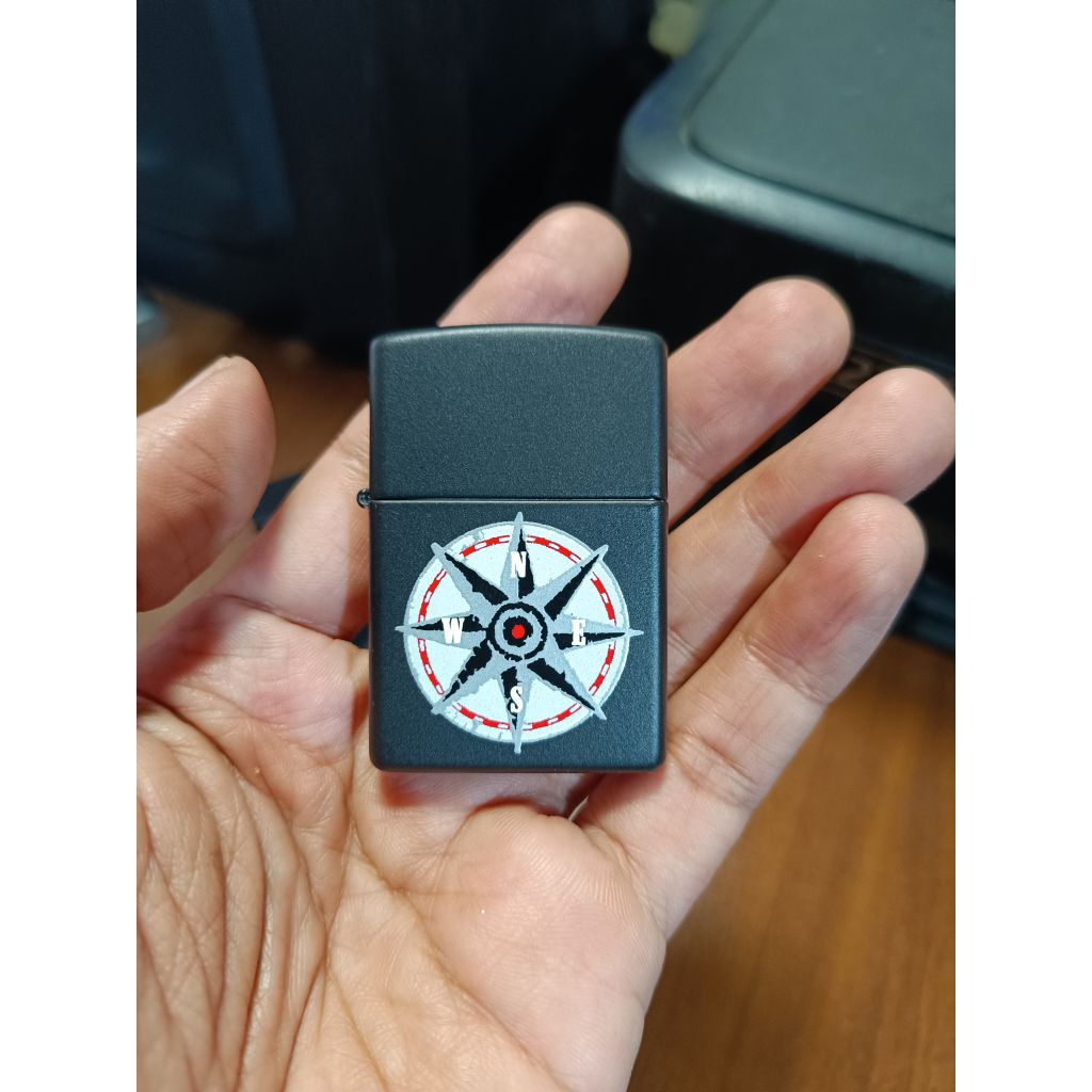 Zippo MRBL Compass NOS 1998 Romawi XIV
