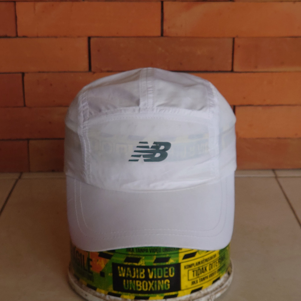 TOPI RUNNING 5 PANEL NEW BALANCE ORIGINAL