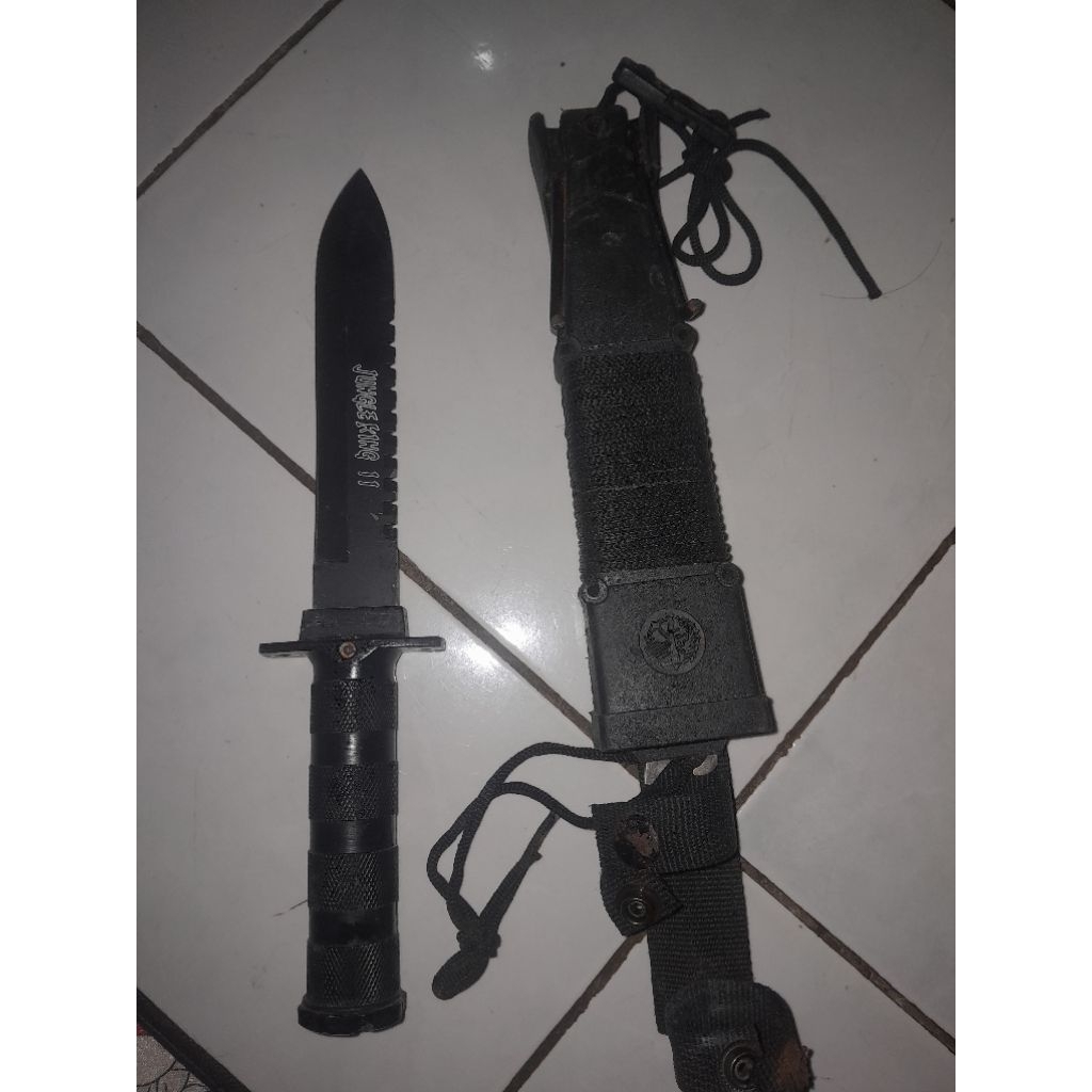 pisau survival/pisau komando