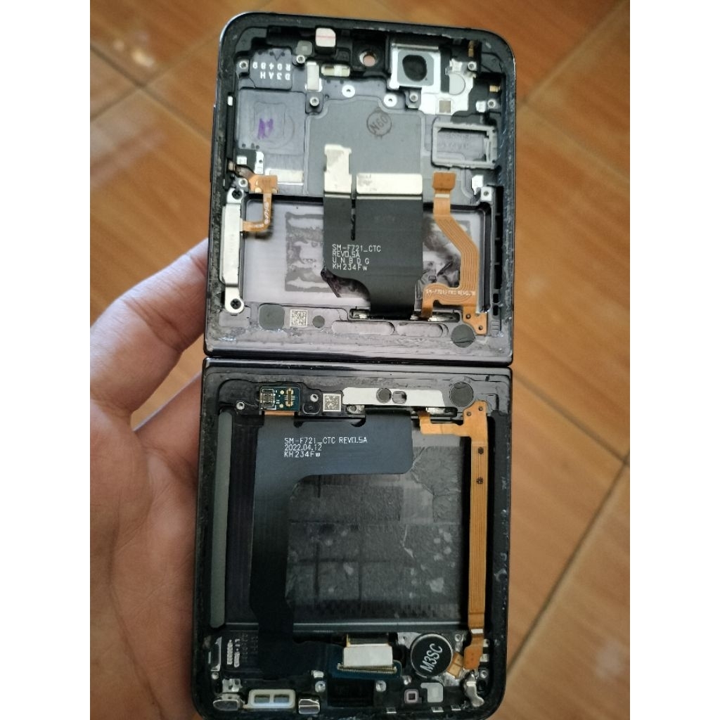 Flexible frame lcd samsung z flip 4 ori copotan normal