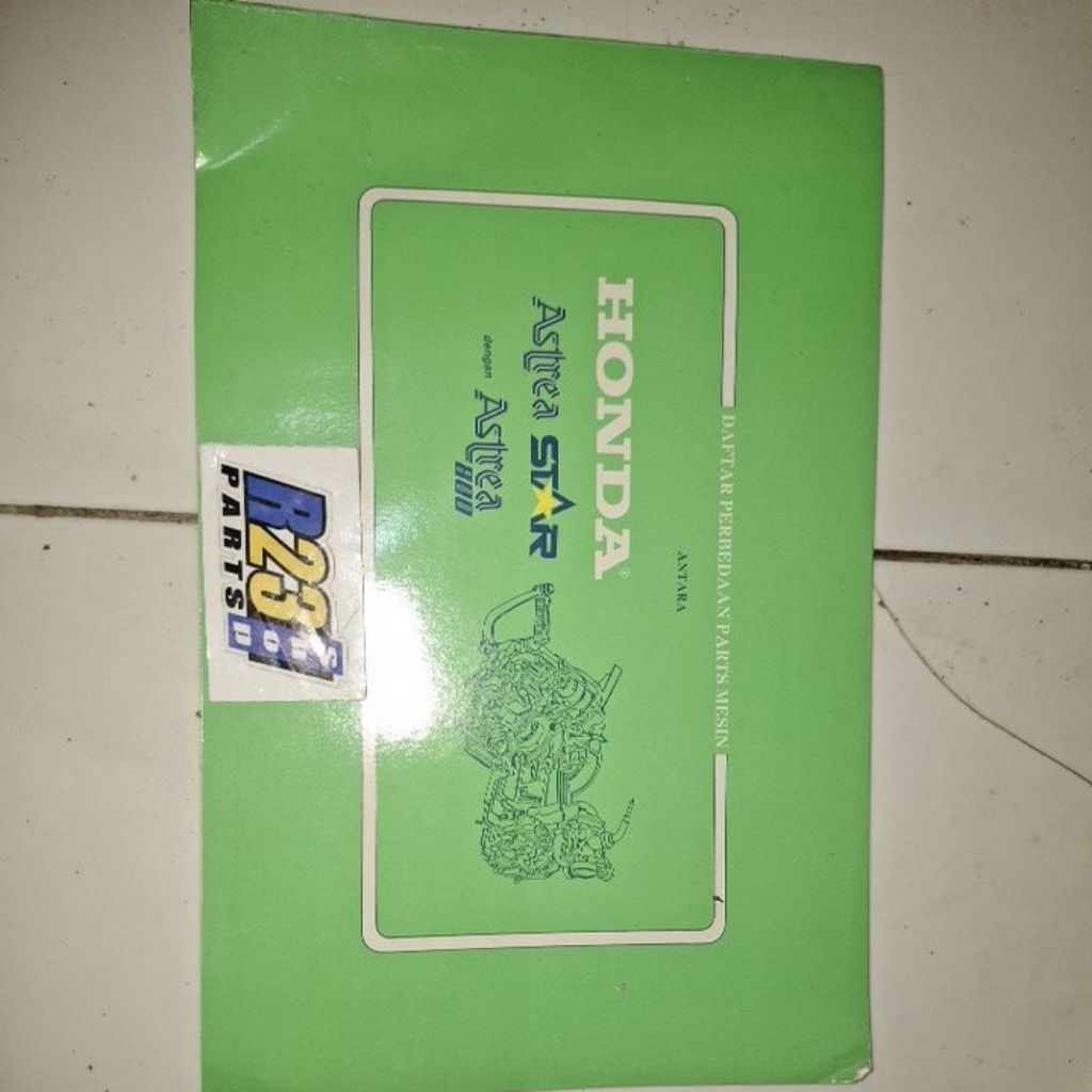 Buku Original Astra Daftar Perbedaan Parts Mesin Antara Honda Astrea Star dengan astrea 800