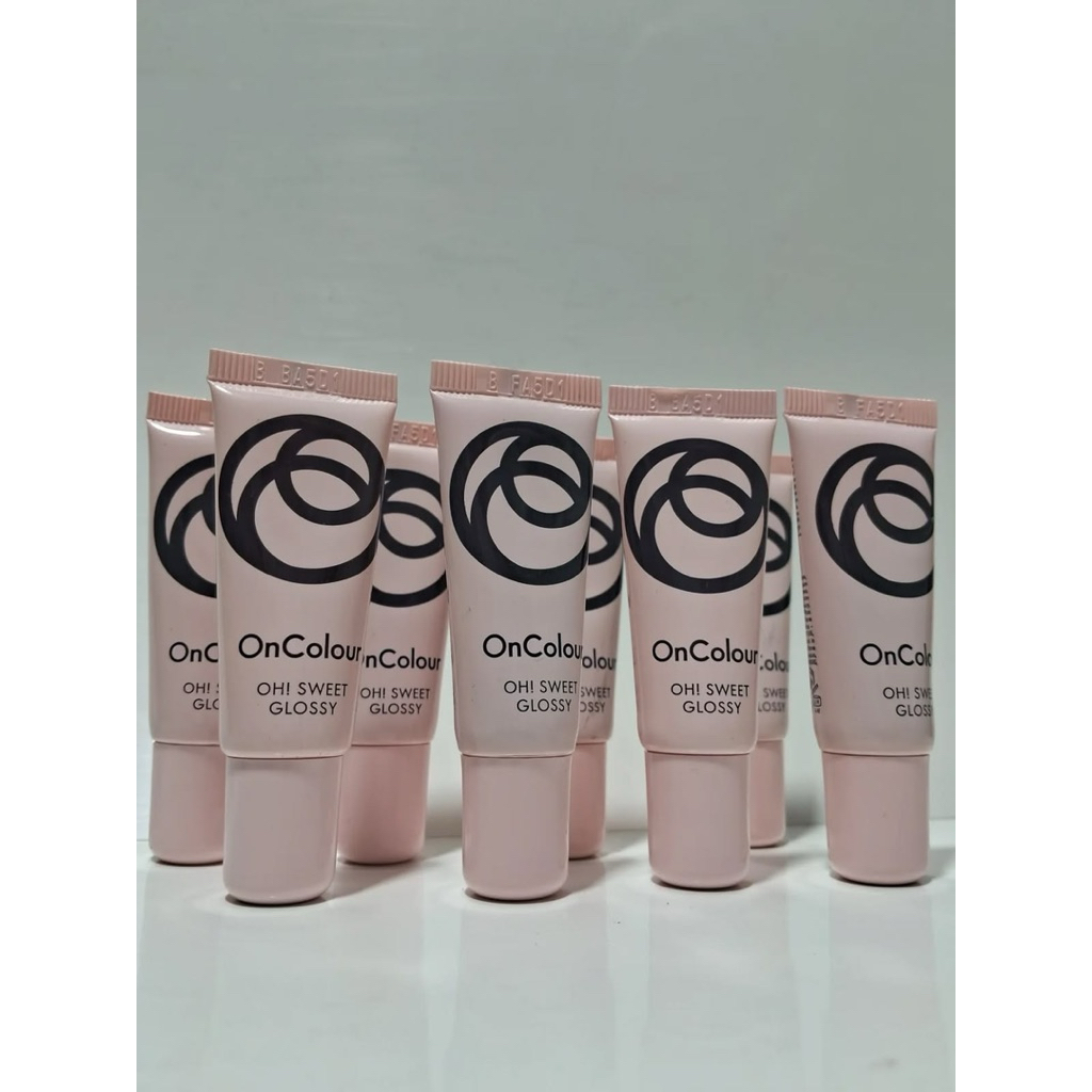 On Colour Glossy - Lipserum Oriflame