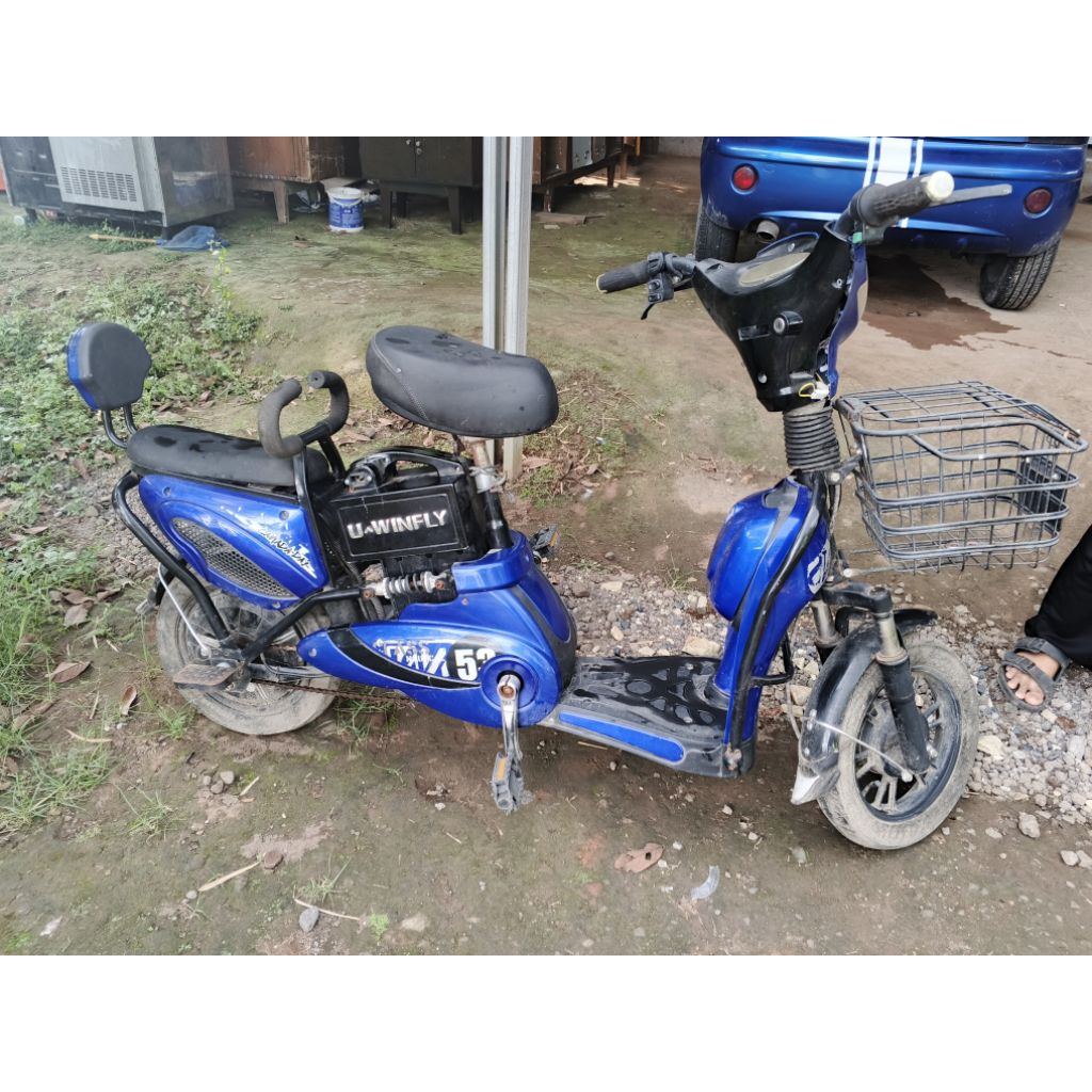 sepeda listrik selis motor listrik molis BEKAS uwinfly BEKAS
