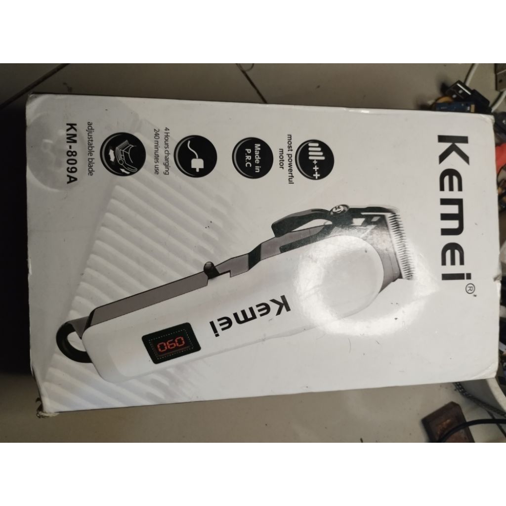 BNOB clipper kemei KM809A harga bekas