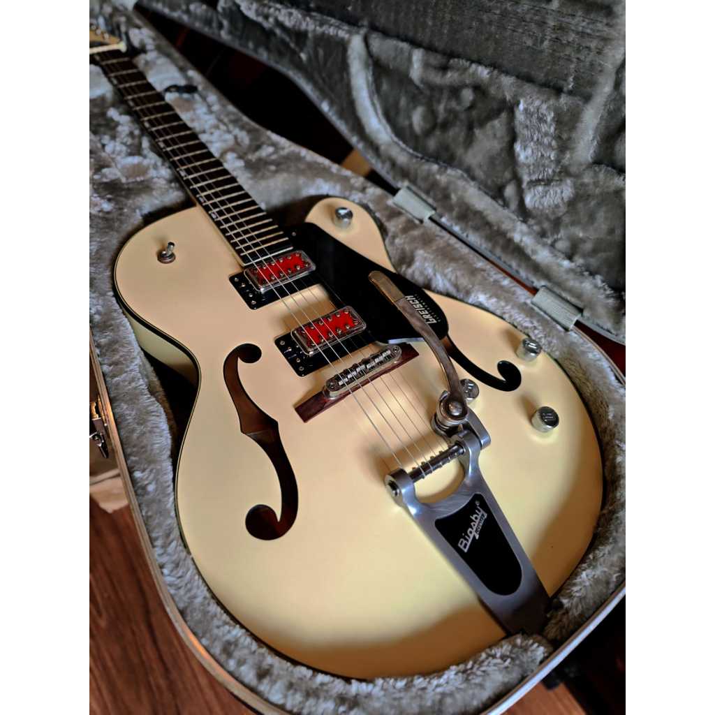 GRETSCH G5410T ELECTROMATIC RAT ROD-MATTE VINTAGE WHITE USED