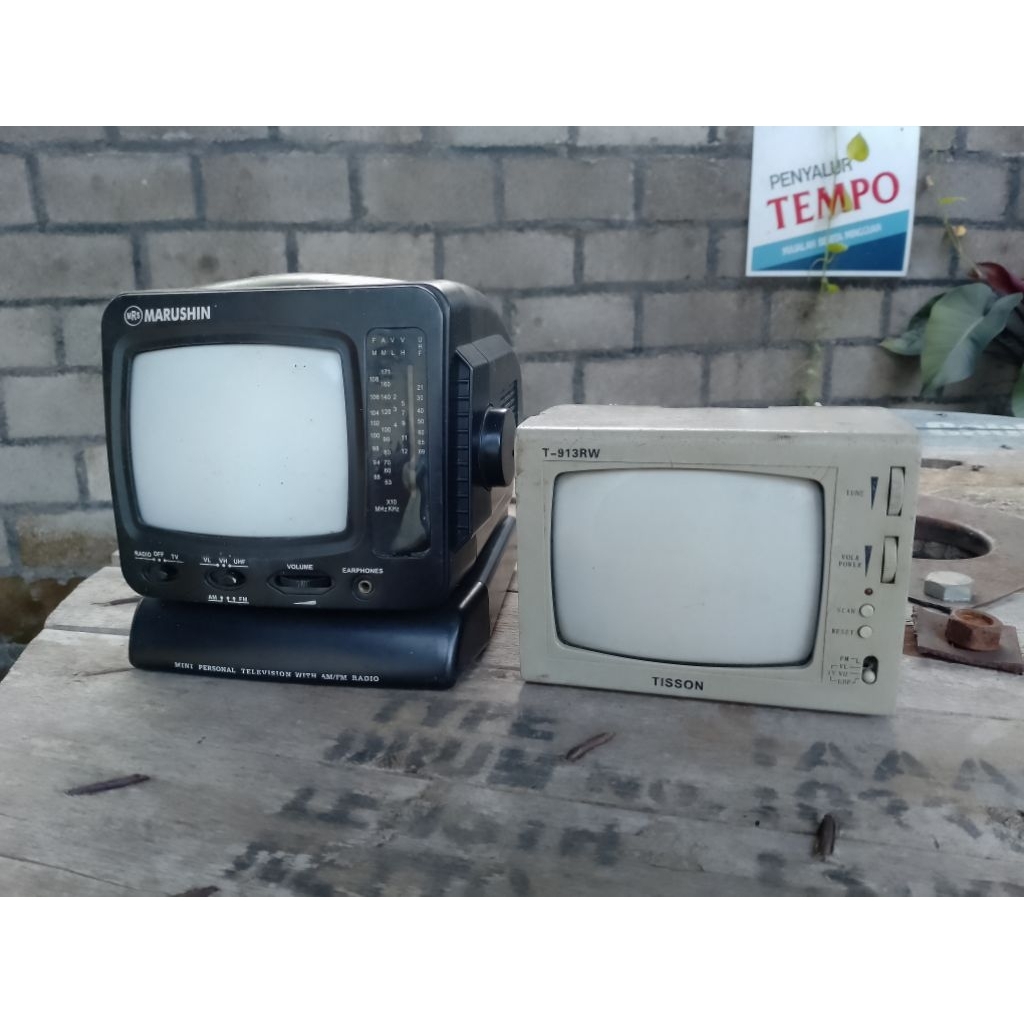 Tv/televisi mini jadul vintage antik retro off/mati