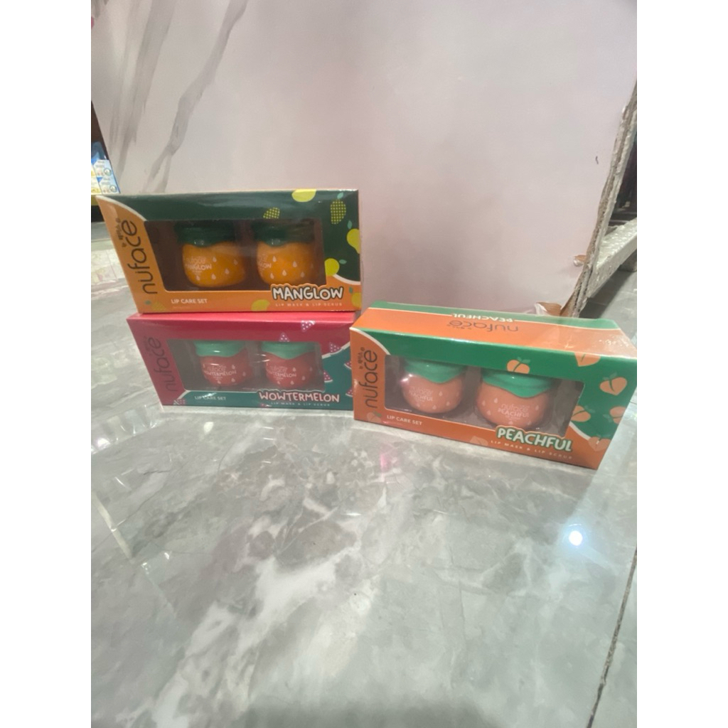 nuface lip mask & lip scrub