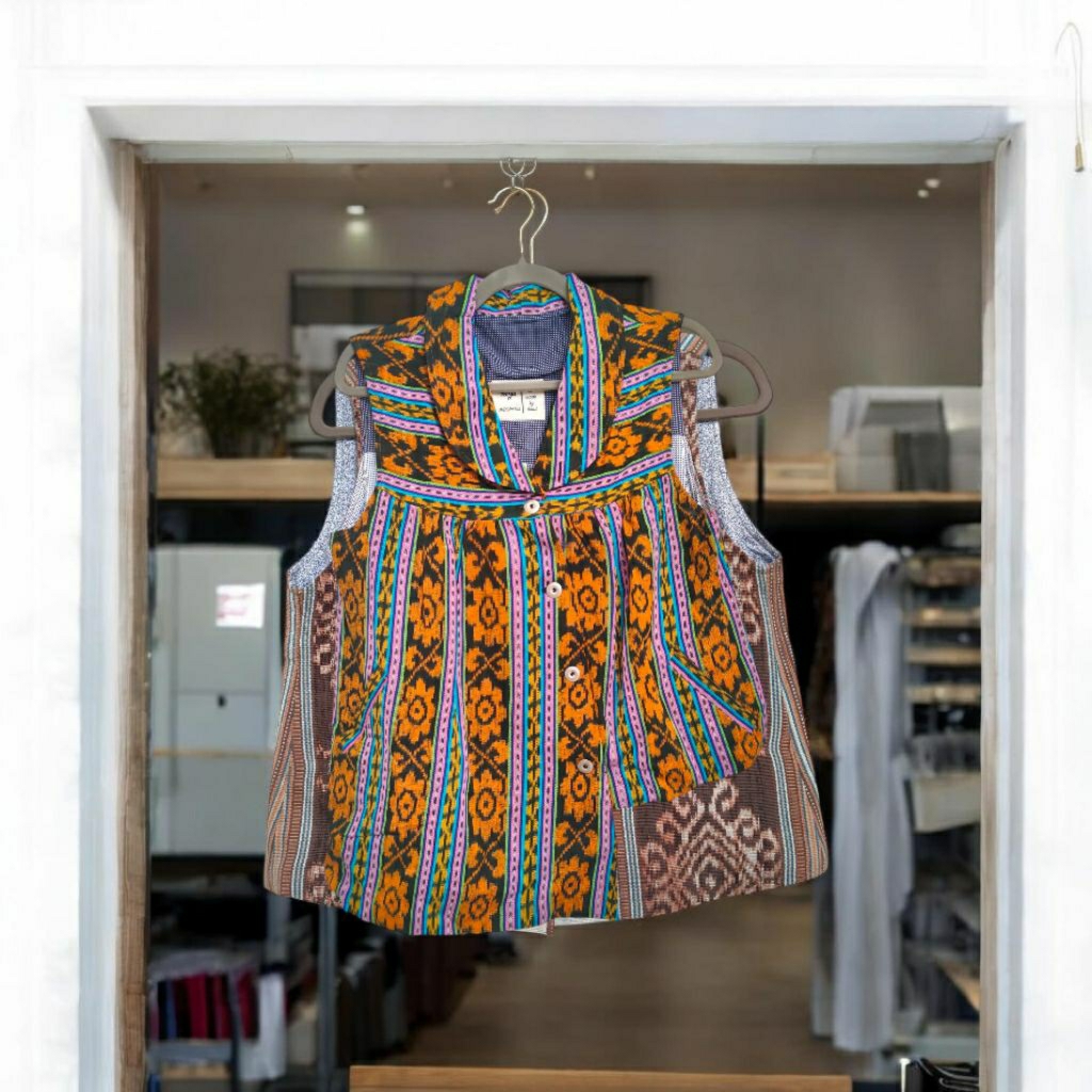 Outer / Blouse Tanpa Lengan Full Tenun NTT