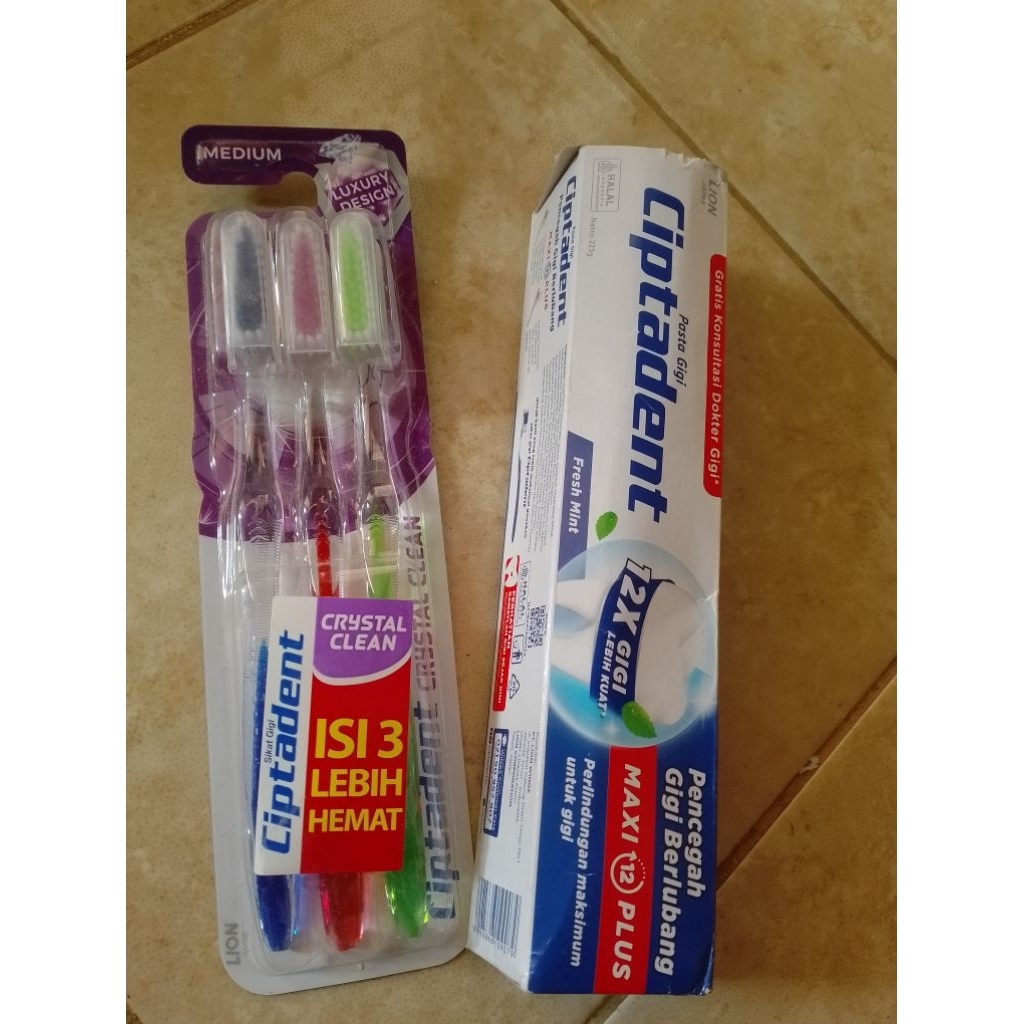 Paket ciptadent sikat + pasta gigi 225gr