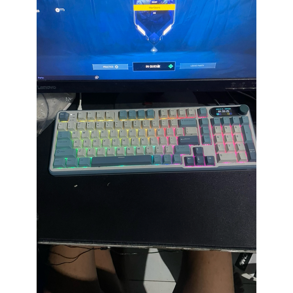 Royal Kludge S98 Tri-mode Mechanical Keyboard - 98 Key, PBT Keycaps, RGB Backlighting
