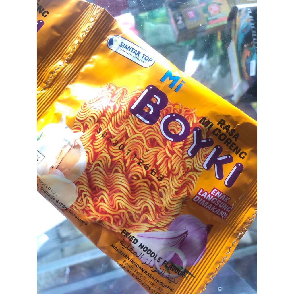 JAJAN MI BOYKI / MAKANAN RINGAN MIE GORENG 16g Enak Siantar top