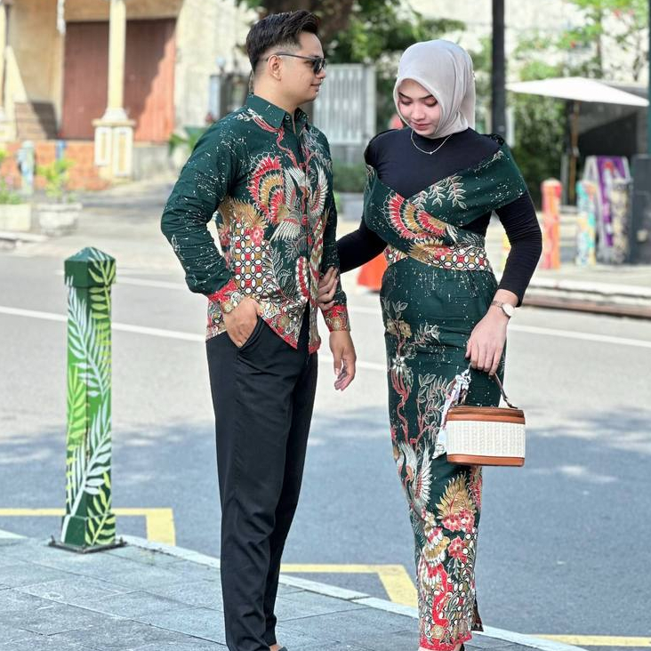 BATIK FLORIST COUPLE SET KEMEJA DAN ROK SPAN RAMAJAYA HIJAU FULL FURING SLIMFIT