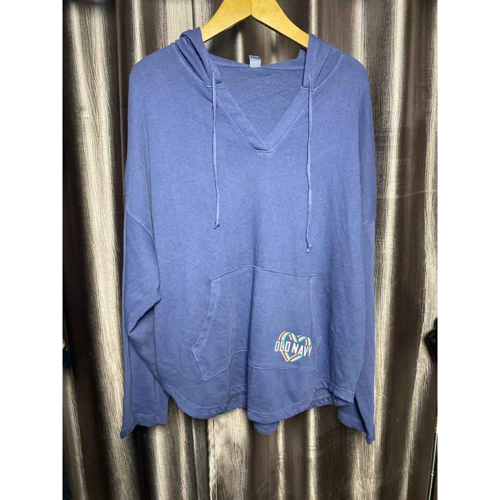 Hoodie Old Navy dengan Desain Bordir Zipper dana Kantong Samping Untuk Kenyamanan
