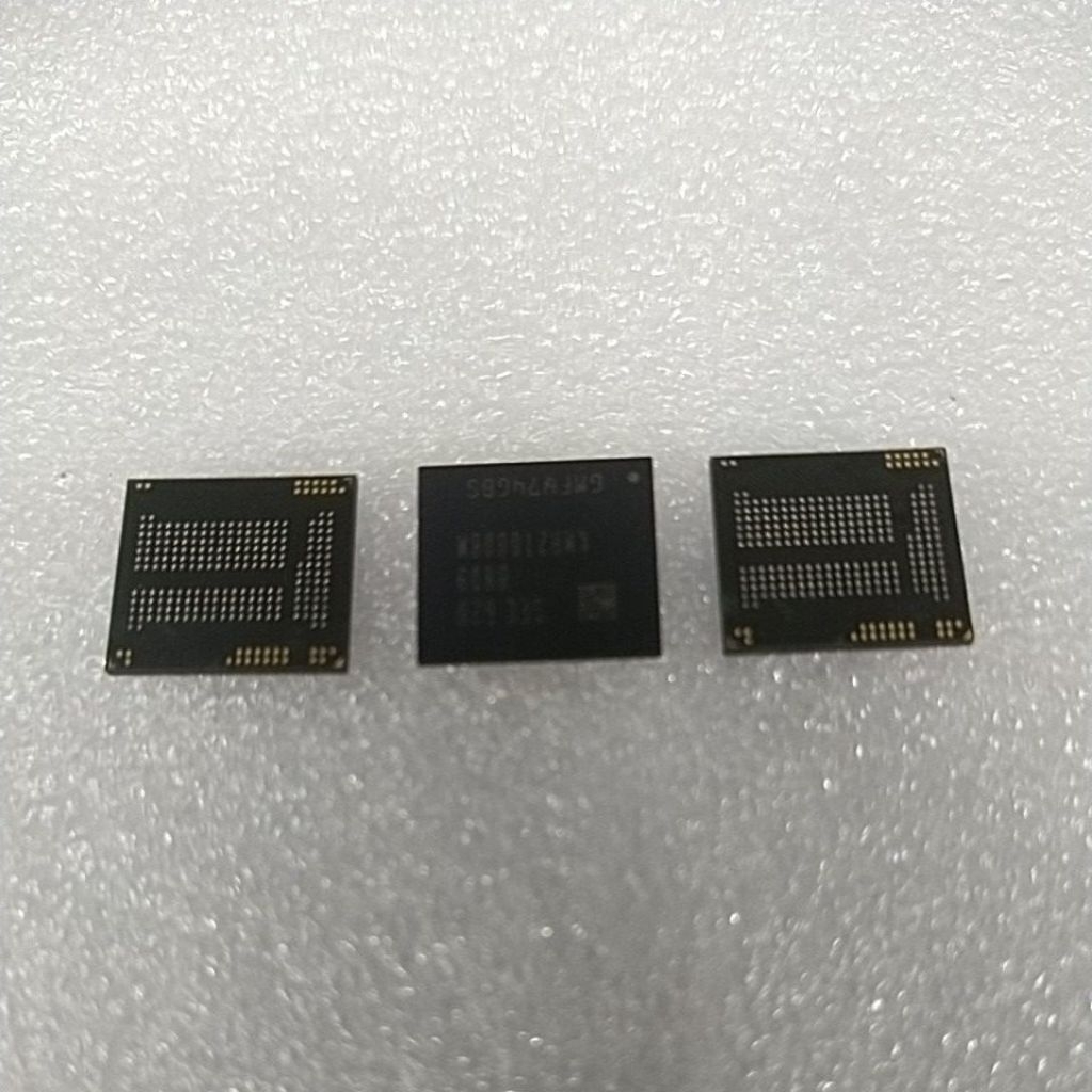IC KMR 21000BM / IC MMC SAMSUNG