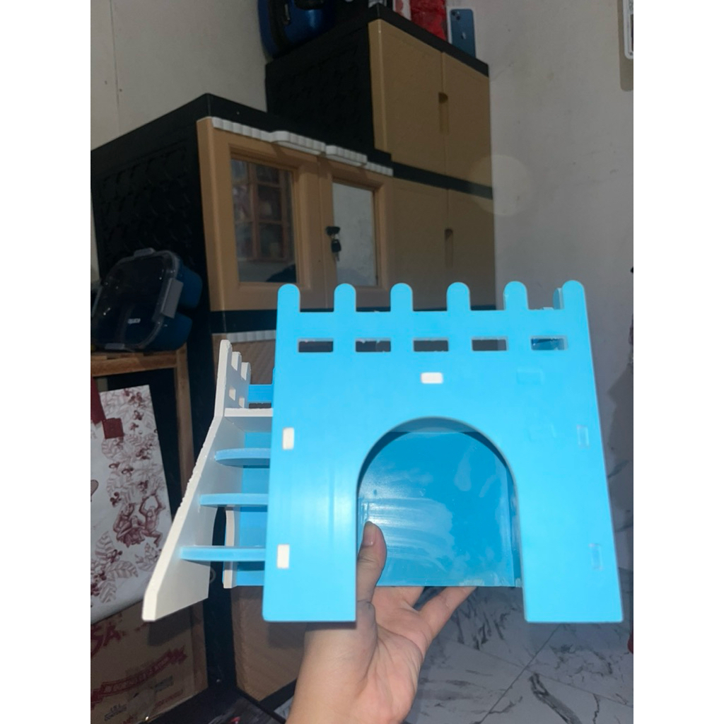 preloved rumah hamster
